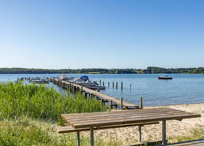 Star - 100m From The Sea By Interhome