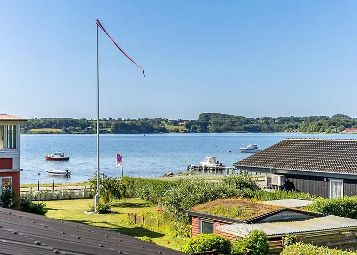 Star - 100m From The Sea By Interhome Holiday home *